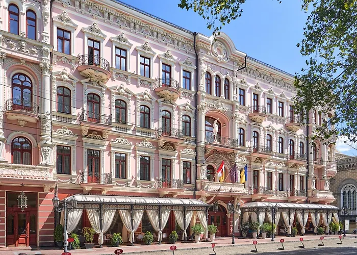 Hotel Bristol